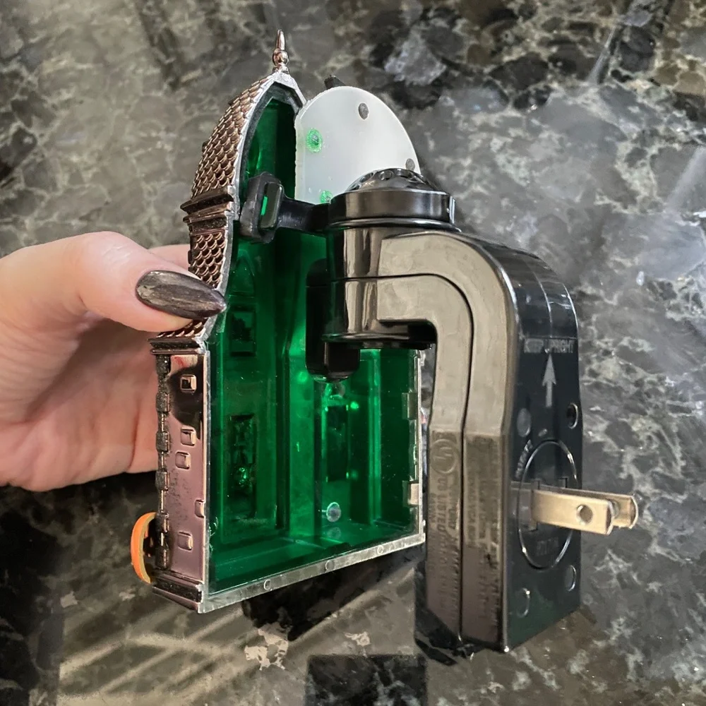 BATH & BODY WORKS Halloween Haunted House Wallflower Nightlight RARE BNWOT - Picture 13 of 15